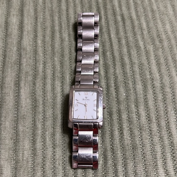 Bulova Stainless Steel, Silver Women’s Watch. - Picture 7 of 7